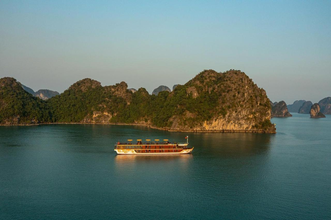 Nostalgia Halong Cruise Otel Ha Long Dış mekan fotoğraf