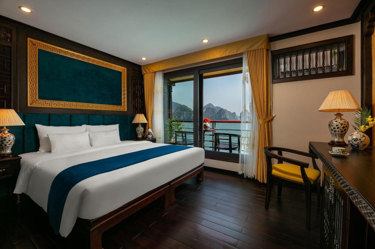 Nostalgia Halong Cruise Otel Ha Long Dış mekan fotoğraf